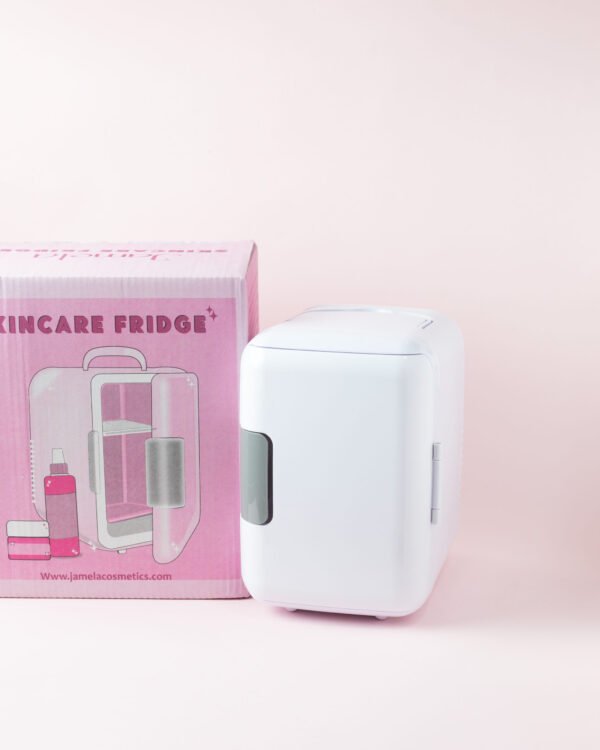 Mini skincare fridge - white - Image 2